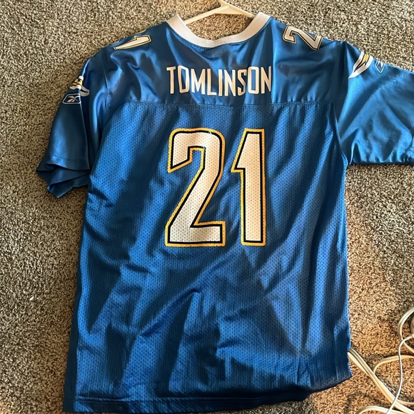 Kids Reebok jersey - Picture 2 of 2